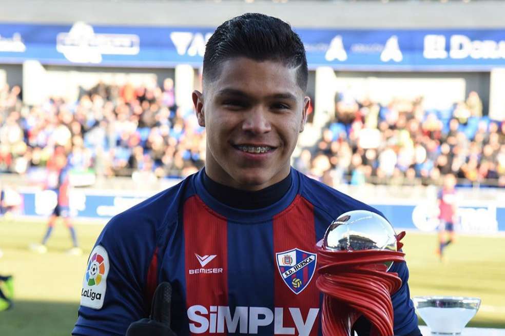 El colombiano debutó en 2015 con el Deportivo Pereira. / @sdhuesca