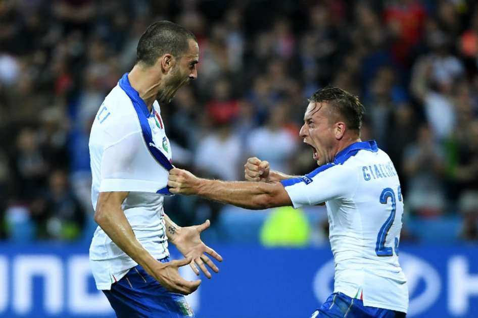 Giaccherini celebra el primer gol de Italia en la Euro 2016. Foto: AFP