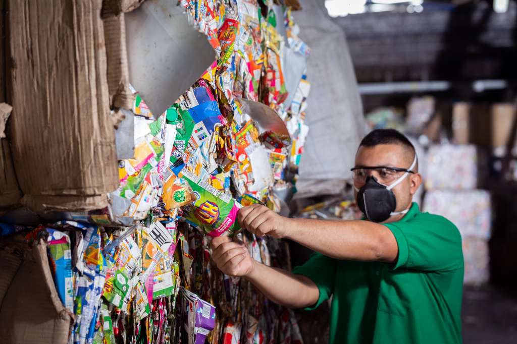 Postobón, comprometidos con la Economía Circular.
