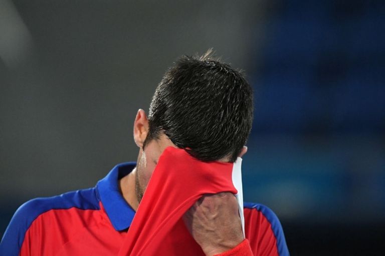 Regresaron los fantasmas olímpicos: Novak Djokovic, eliminado de Tokio 2020