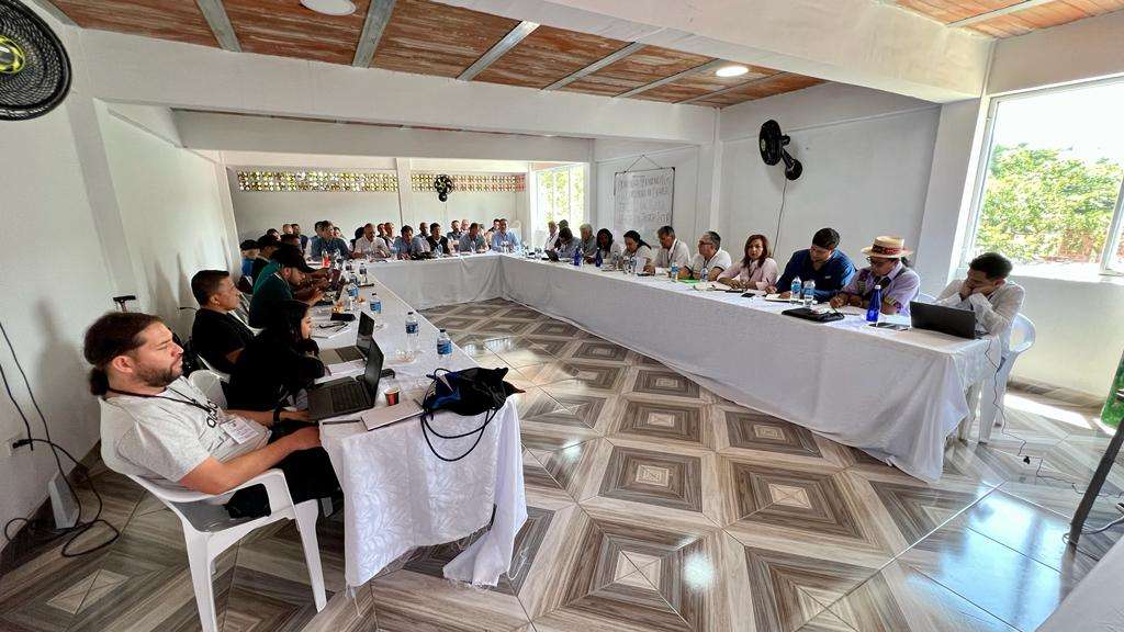 Segunda reunión de los delegados del Gobierno y de la disidencia de FARC, comandada por Iván Mordisco, en Suárez, Cauca.
