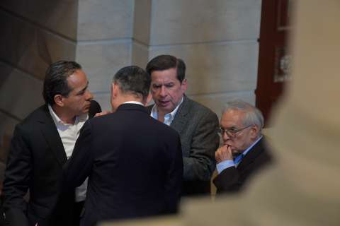 MinInterior cuestiona que opositores se salieran del debate de reforma laboral