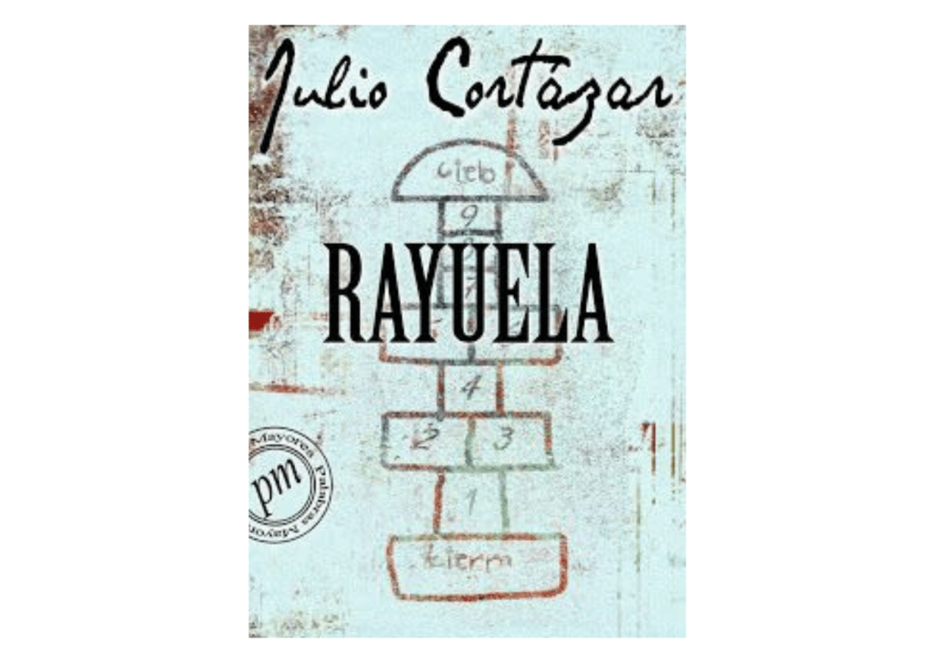 Julio Cortázar nació el 26 de agosto de 1914 en Bruselas, Bélgica, debido a que su padre trabajaba como funcionario de la embajada argentina en ese país. La familia regresó a Argentina cuando él tenía cuatro años, y creció en Banfield, un suburbio de Buenos Aires.