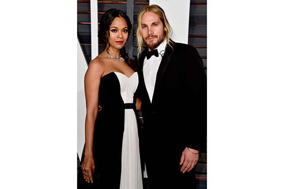Zoe Saldaña y Marco Perego. / AFP