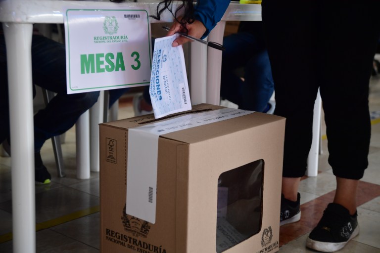 El domingo elegimos en democracia nuestro destino compartido