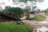 Caída de puente vehicular dejó incomunicadas a varias veredas en Caquetá