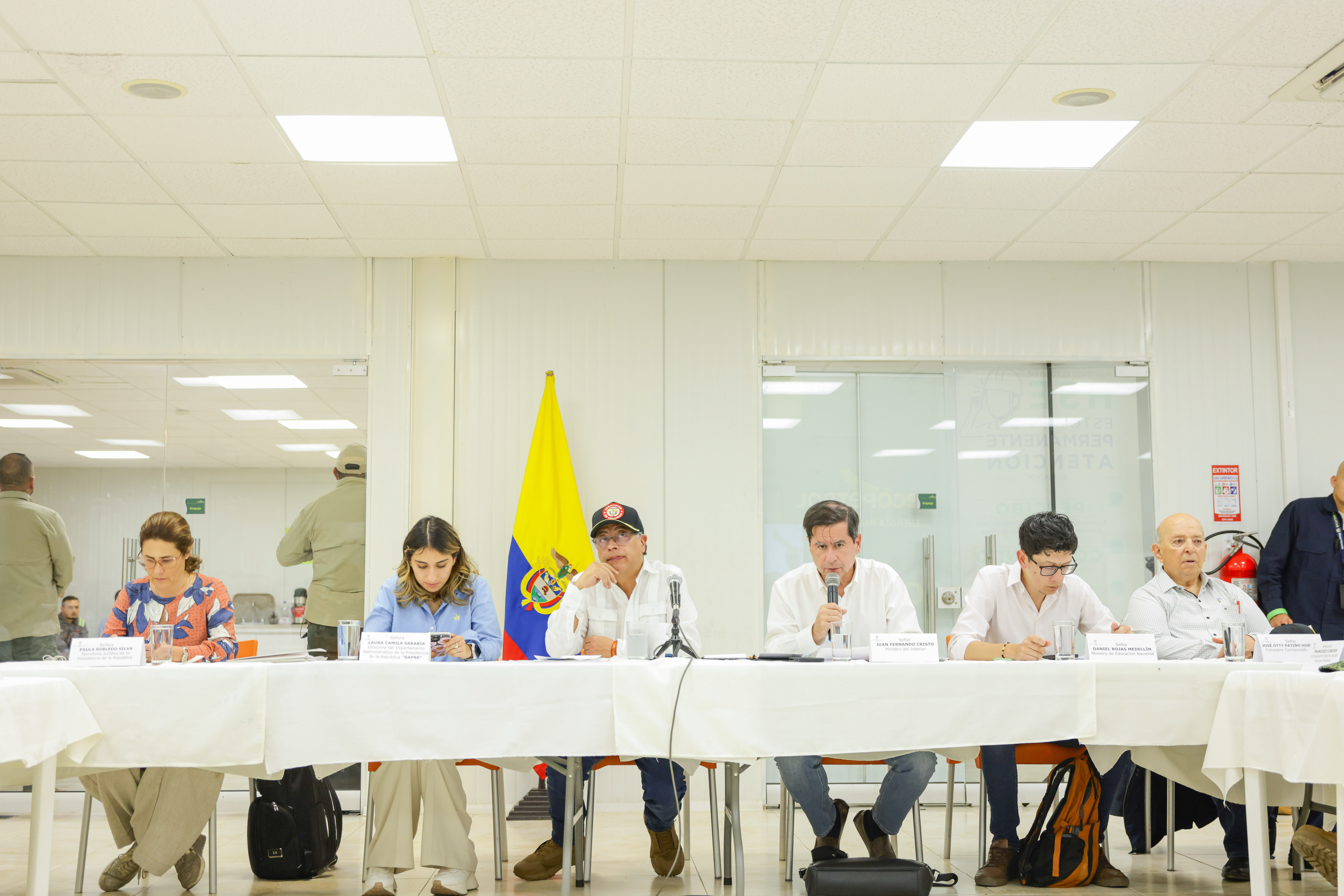 Gustavo Petro declaró estado de conmoción por situación de orden público en el Catatumbo.