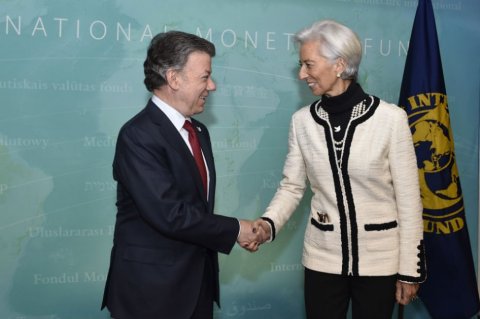 FMI destaca "desempeño notable" de economía colombiana pese a caída del petróleo