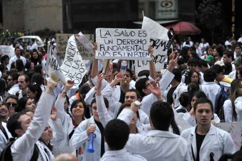 Organizaciones de pacientes dicen que hay una vulneración del derecho a la salud