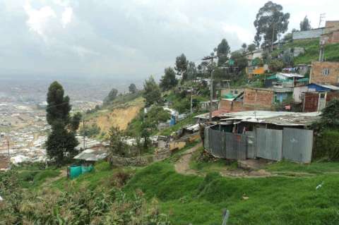 En Bogotá 50.000 personas han accedido a servicios para hacerle frente a la pobreza