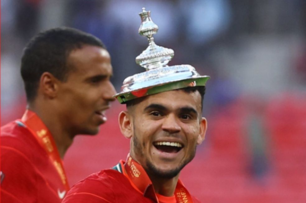 Luis Díaz en la celebración de Liverpool de la FA Cup // Twitter Liverpool