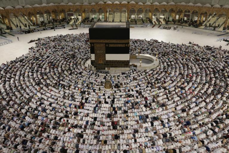 Arabia Saudita dice que derribó un dron hutí cerca de La Meca: ¿por qué es una “línea roja”?