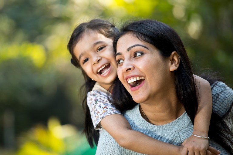 ¿Cuándo es el Día de la Madre en Colombia?