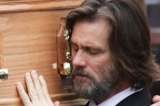 Revelan fragmentos de la carta que escribió la exnovia de Jim Carrey antes de suicidarse
