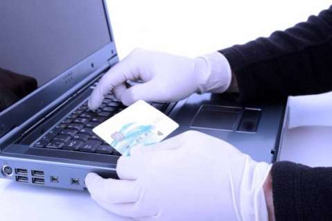 Más de 2.000 millones de adultos carecen de acceso a servicios financieros