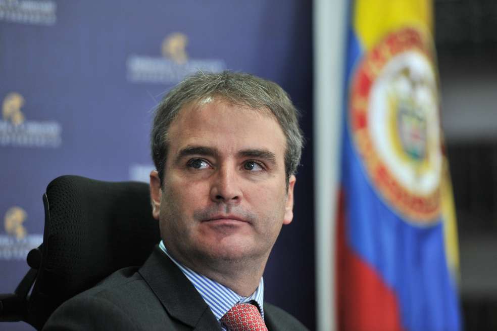 La decisión la dio a conocer el director de la SIC, Pablo Felipe Robledo, justamente el día que deja la entidad. / Archivo El Espectador.