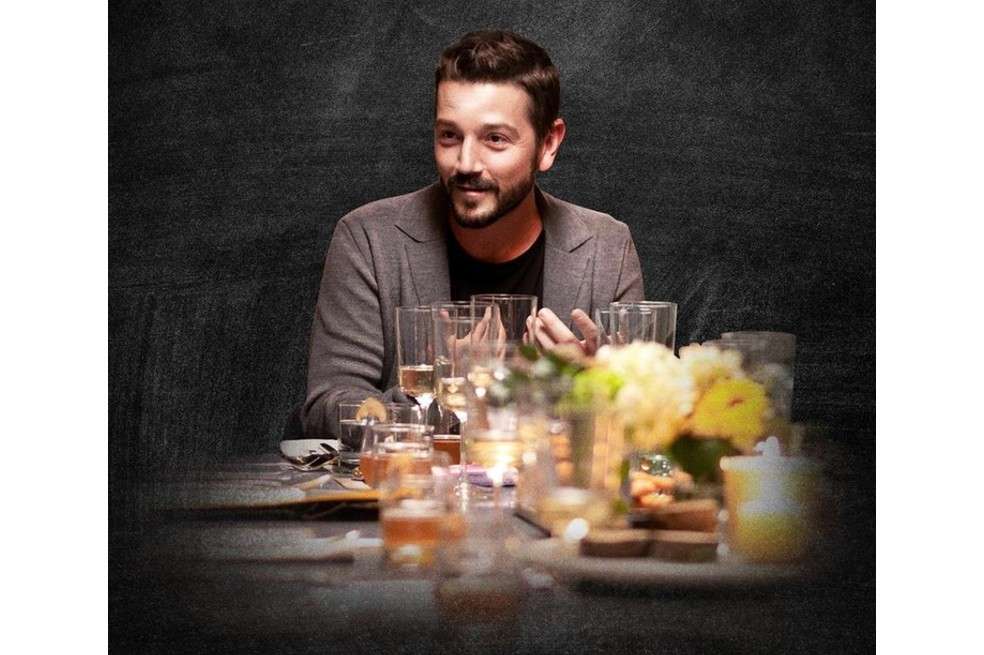 El actor mexicano Diego Luna estrena en Amazon Prime Video la serie "Pan y circo".