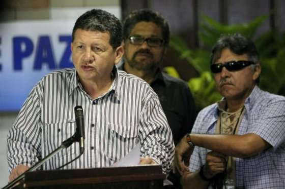 Alias 'Pablo Catatumbo' (izquierda). /EFE