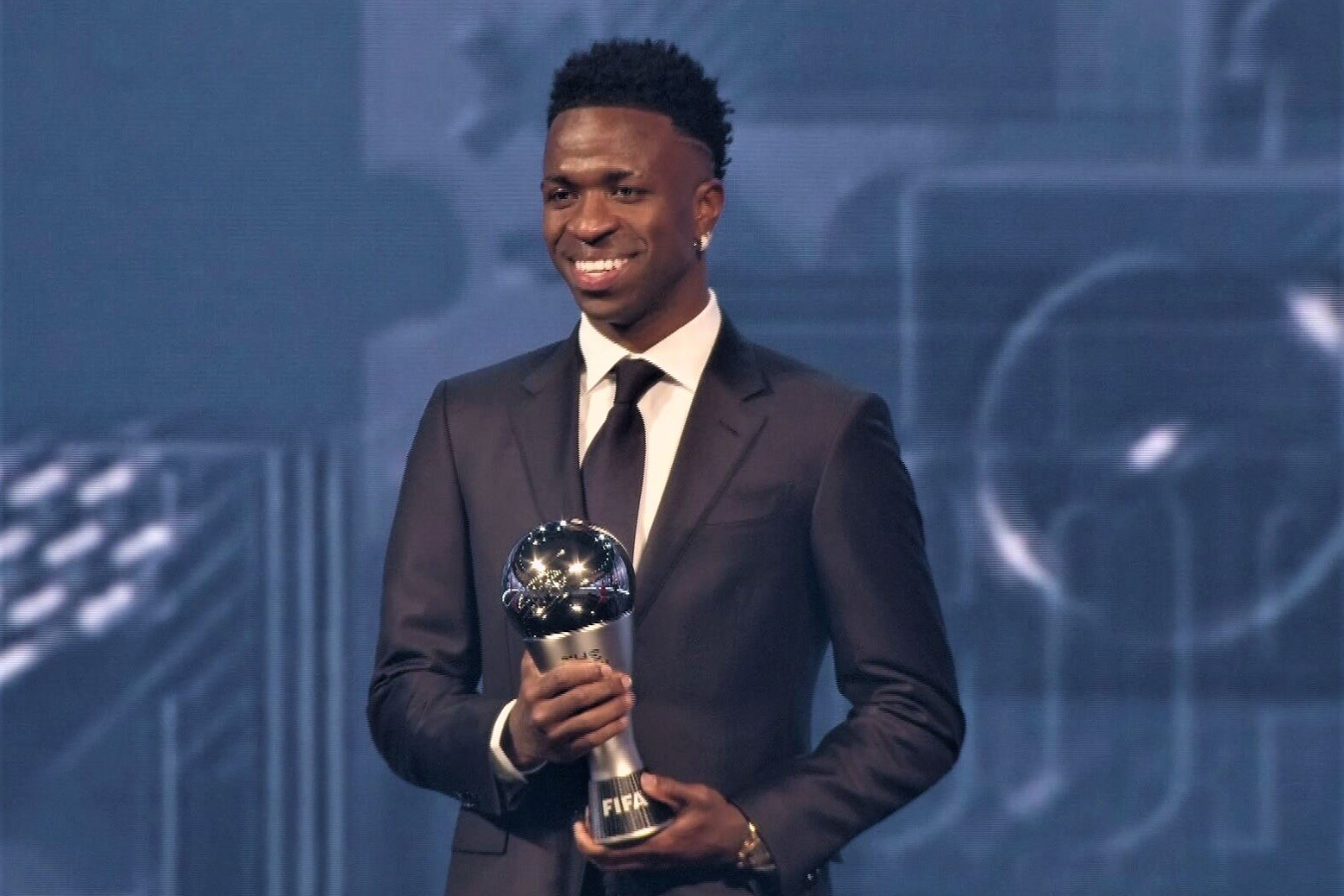Vinicius Júnior, delantero del Real Madrid, ha sido galardonado con el premio The Best que concede la FIFA.