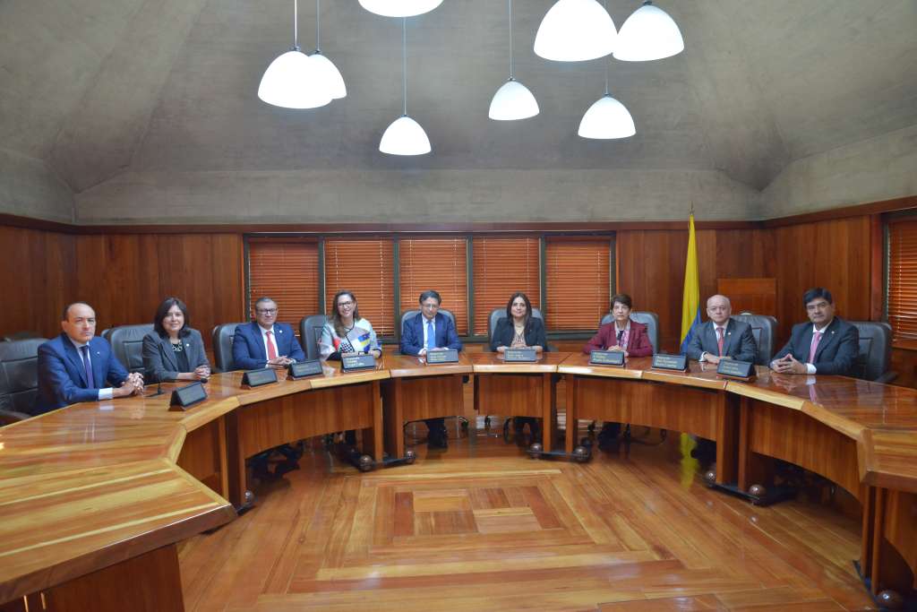 La Sala Plena de la Corte Constitucional tendrá tres cambios en 2025, debido a la salida de magistrados que cumplen su periodo en el cargo.
