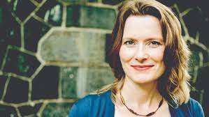"Las redes sociales e internet están matando a los medios", opina la escritora Jennifer Egan