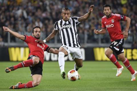 Arturo Vidal se someterá a una operación en su rodilla derecha