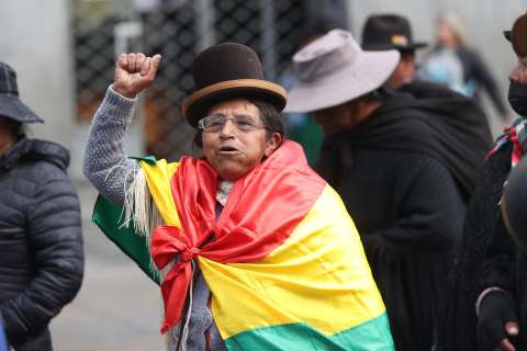 Salvar vidas es “toda una odisea” por los bloqueos en Bolivia