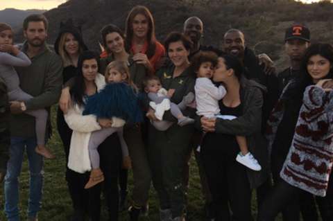 Caitlyn Jenner vuelve a posar con las Kardashian