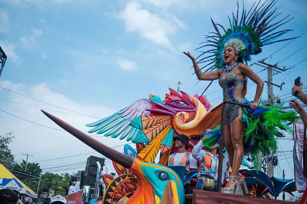 Imagen de referencia. La fecha programada por el Carnaval de Santo Tomàs se mantiene igual a pesar de que Carnaval S.A modificó la guacherna para el mismo día.