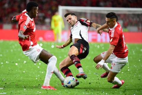 Este es el golazo que le marcó Rafael Santos Borré a Flamengo en el Maracana: video