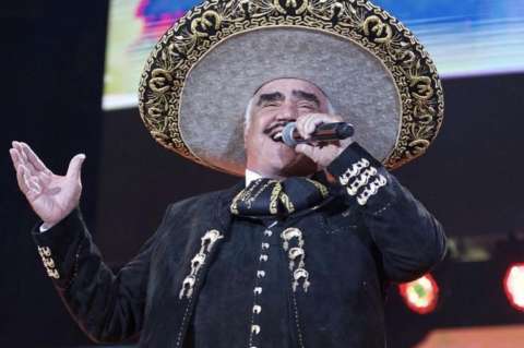 Un año sin Vicente Fernández: su fortuna, última canción y más del artista