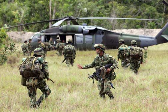 Tropas del Ejército Nacional en operaciones. / EFE