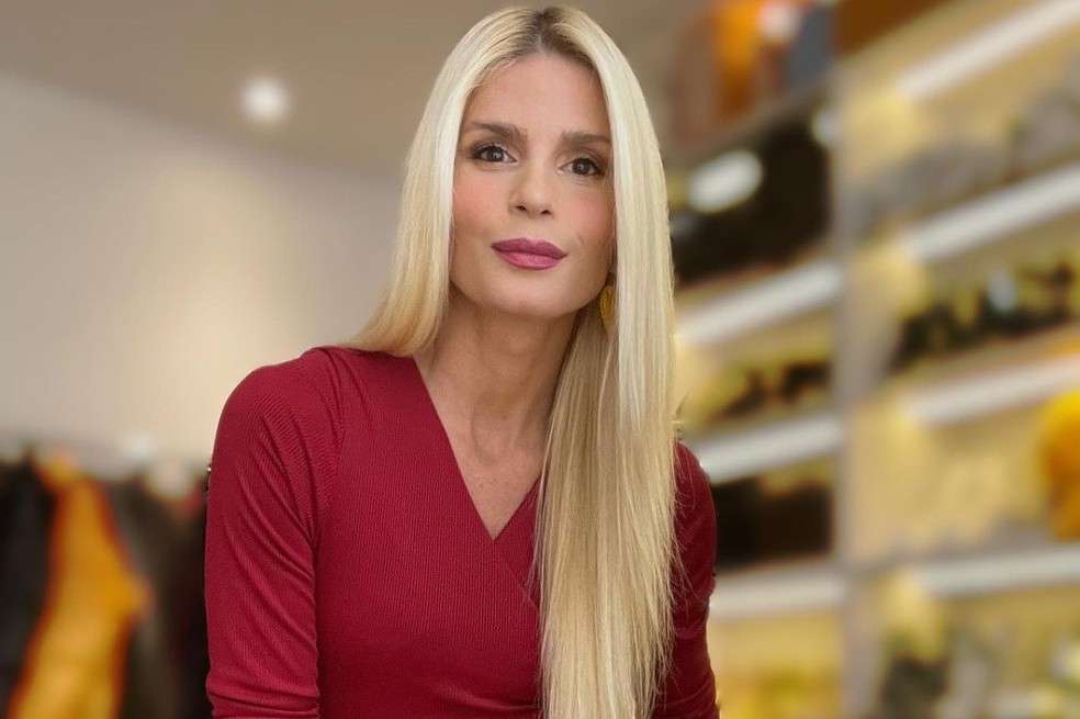 La presentadora ya no oculta su amor y transmite su felicidad en sus redes sociales.
