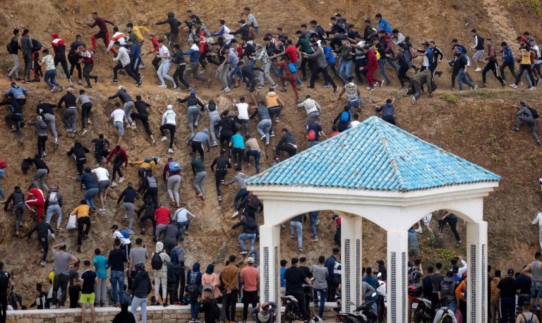 Migrantes Marruecos-.España, ceuta 2021