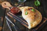 Día del Calzone: conoce la receta para preparar esta propuesta