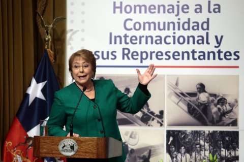 Michelle Bachelet homenajea a comunidad internacional por prestar asilo en dictadura