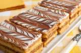Siete pasos para preparar una milhoja con crema de chocolate y café