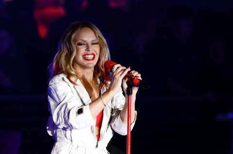 Kylie Minogue regresa a Colombia tras casi 17 años. Así fue su concierto en 2008