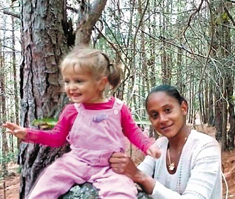 Sara Sofía estaba al ciudado de su tía Xiomara Galván, cuando, en enero de 2021, Carolina se la llevó para pasar unos días con ella. Desde entonces no se ha encontrado el cuerpo de la menor. / Archivo Particular.