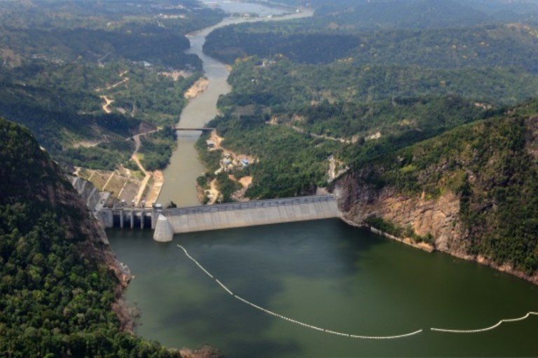 Isagen inició vertimientos controlados desde la Hidroeléctrica Sogamoso, en Santander