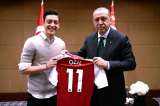 ¿Por qué se sienten discriminados los turcos (como Özil) en Alemania?