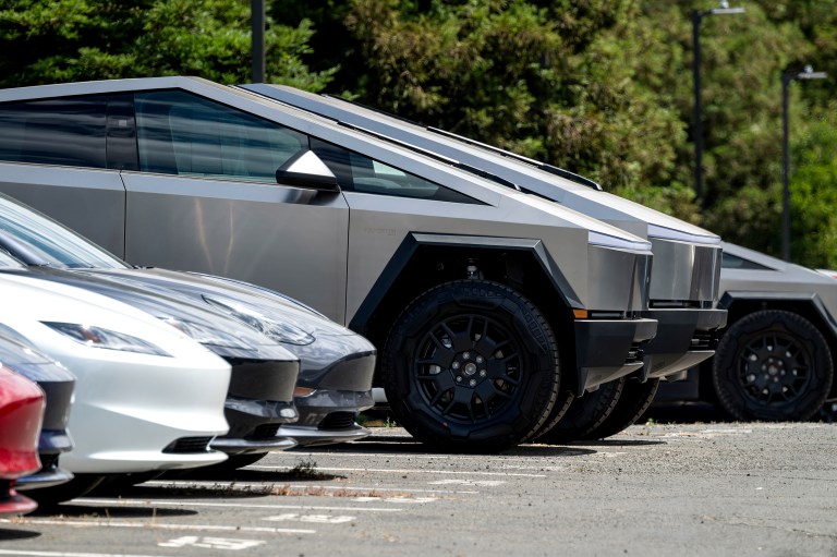 ¿Hay crisis de liderazgo en Tesla?