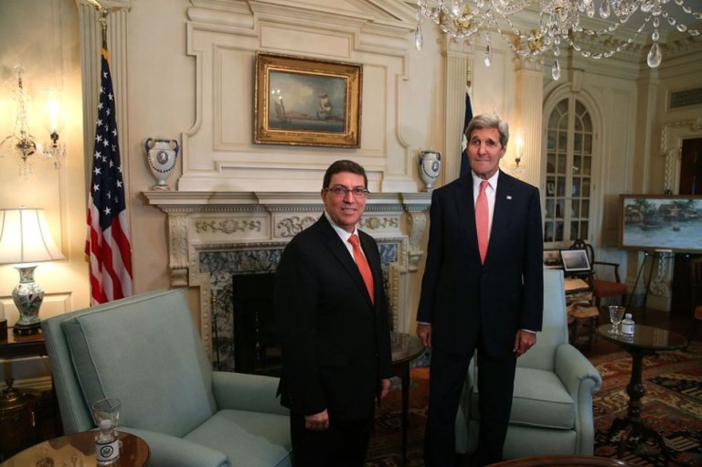 Kerry responde a canciller cubano y dice que Guantánamo «no forma parte de conversación»