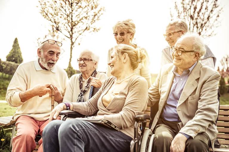 Alzheimer: descubren por qué el riesgo y la progresión varían según el sexo