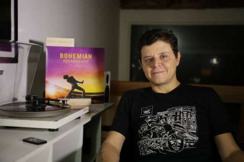 Viaje al fondo de la música con Alejandro Marín