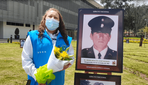 La promesa de Esperanza Rojas: encontrar a su esposo militar desaparecido