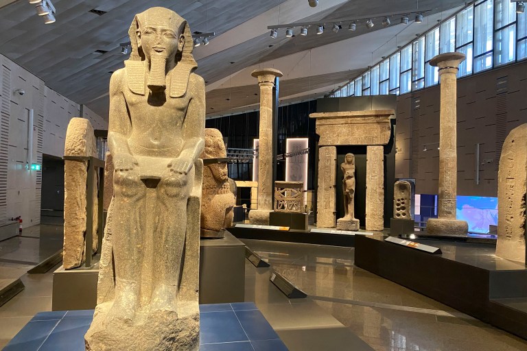 Egipto inaugura el Gran Museo Egipcio: 5.398 piezas de Tutankamón expuestas por primera vez en la historia