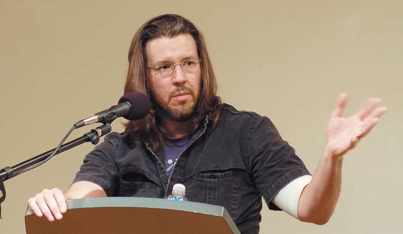 La última novela de David Foster Wallace, "The Pale King", fue publicada en 2011, tres años después de su muerte, a los 46 años. / Steve Rhodes