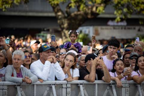 Pese a aumento de salario mínimo en Venezuela, el 68 % de hogares son pobres según estudio