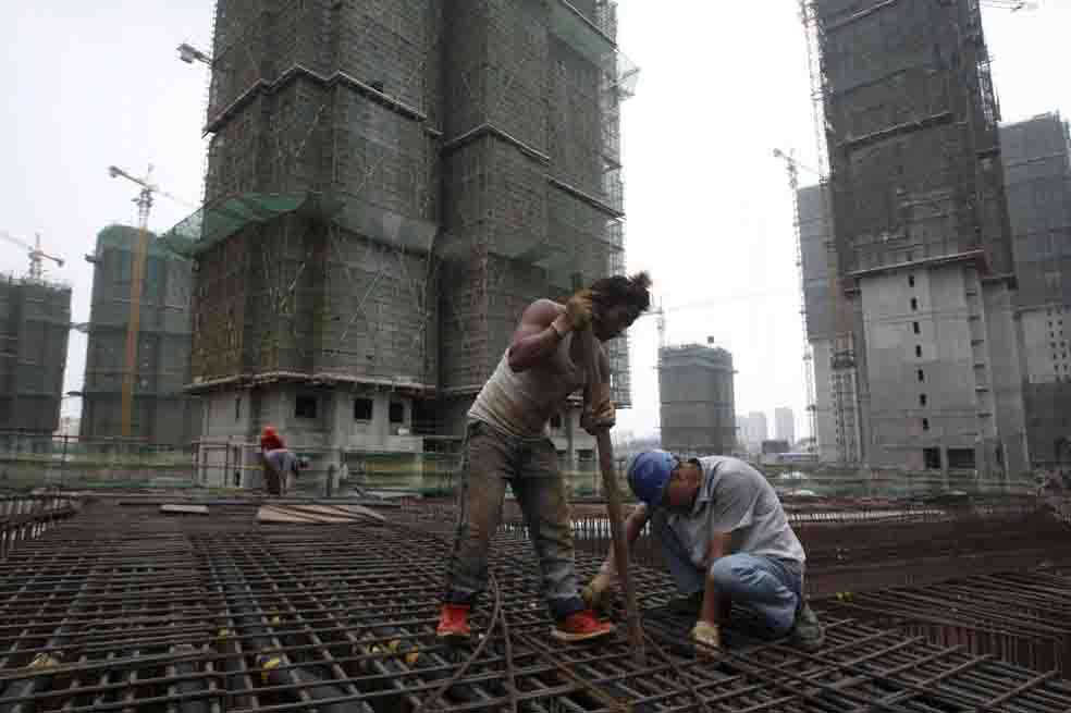 China mostró debilidad en las ventas externas y la construcción inmobiliaria. / EFE